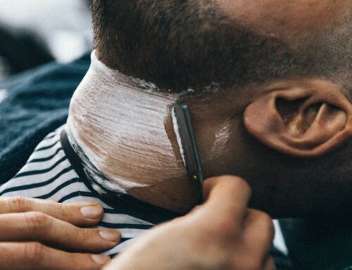 Como evitar a irritação da pele após o barbear?